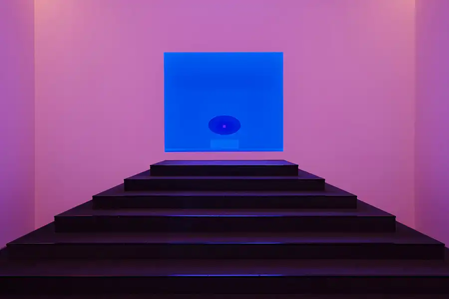 James-Turrell-All-Clear-2024-Ganzfeld-Gagosian-Le-Bourget-Paris-Copyright-James-Turrell-Photo-Thomas-Lannes