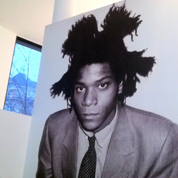Jean-Michel Basquiat, vue du musée, photographié par Andy Warhol