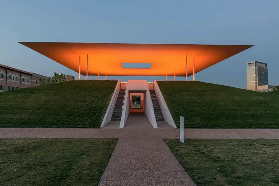 ilight EpJames Turrell's Twiphany Skyscape